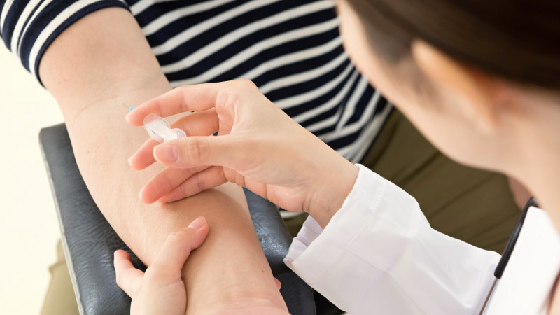 ただの水ぶくれとは違う「帯状疱疹」とはどういう病気か