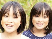 双子や三つ子が生まれる不思議…  家系の遺伝に関係あり？