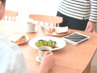 今日、朝ごはん食べてきました？