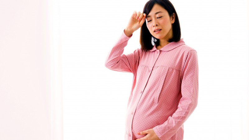高齢出産はリスクが高いというけれど…専門家が解説