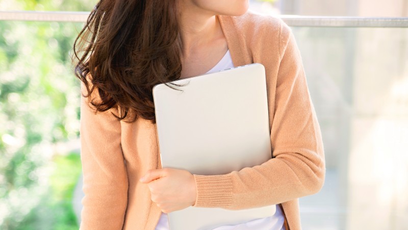 「他人をうらやむ気持ち」は仕方ない？解決法は？