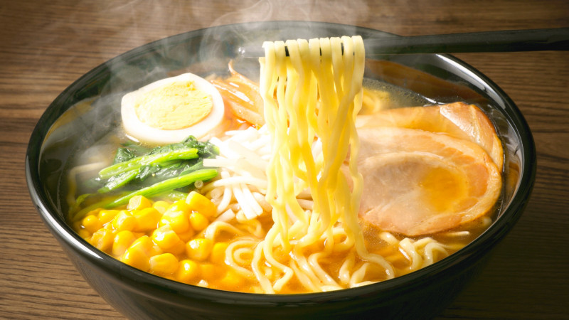 アツアツのラーメンで「むせる」のはどうして？