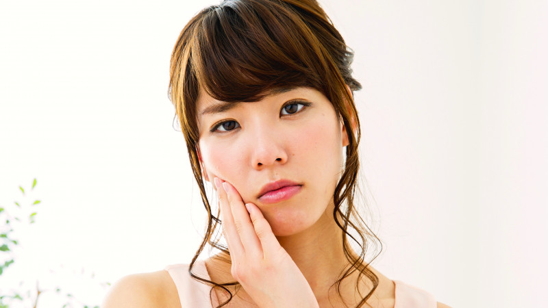 また噛んだ！ この「ろれつ」が回らないのは、なにかの異変？